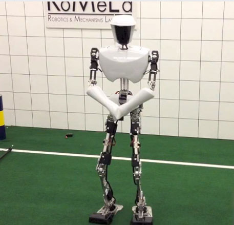 Video: Robot nhảy Gangnam Style