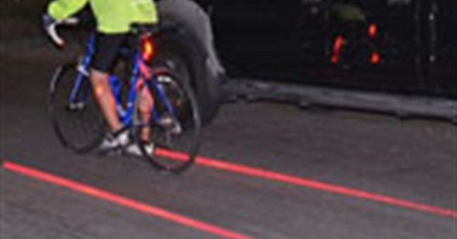 Xe đạp tự tạo ra làn đường