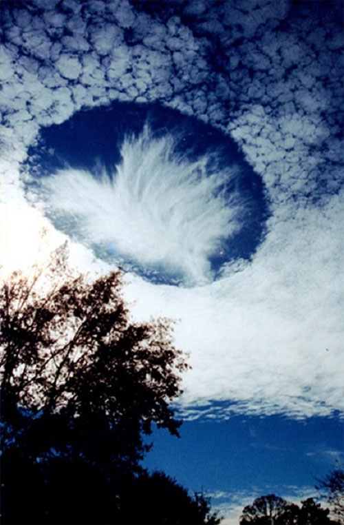 Hiện tượng lỗ mây có thể là điềm báo của vấn đề thay đổi khí hậu toàn cầu