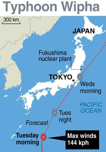 Bão mạnh nhất một thập kỷ áp sát Tokyo