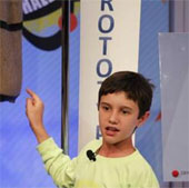 Cậu bé 11 tuổi giành giải sáng tạo túi chống lụt