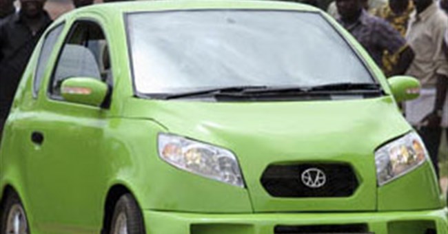 Sinh viên chế tạo xe điện