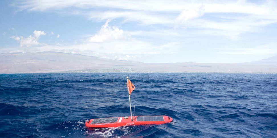 Thuyền robot xuyên qua Thái Bình Dương