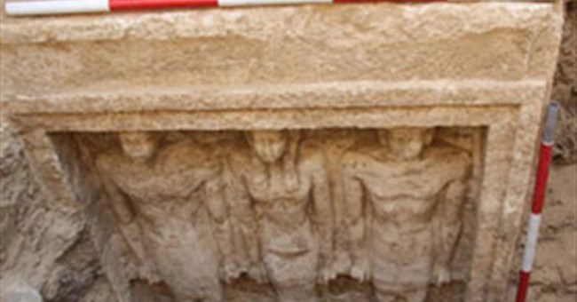 Phát hiện ngôi mộ cổ thuộc triều đại Pharaoh thứ V