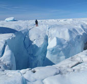 Nhiệt độ ấm lên làm thay đổi bộ mặt của Greenland