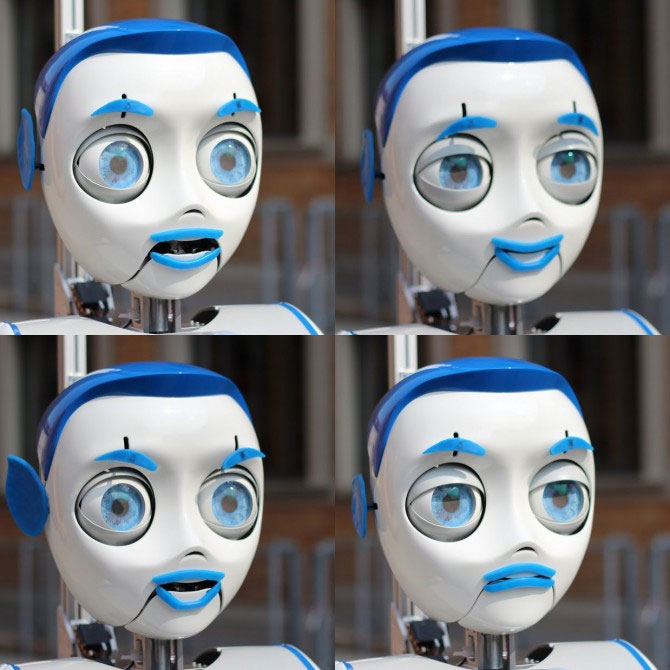 Robot biết hỏi đường