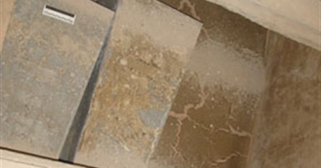 Nghi vấn trong bộ xương cụt chân của chiến binh Phục Hưng