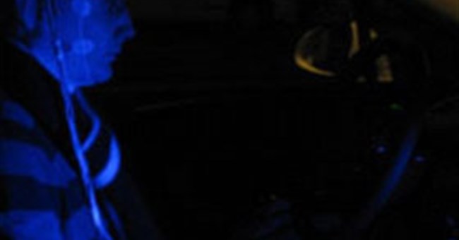 Đèn xanh dương có ích như cà phê với tài xế 