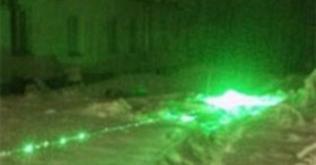 Phát hiện kẻ chế bom khủng bố nhờ phân