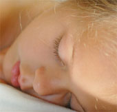 Thiếu ngủ khiến trẻ em dễ bị béo phì