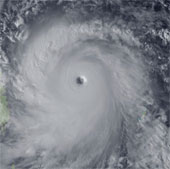 Tại sao bão Haiyan lại quá mạnh?