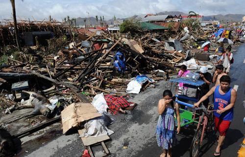 Tang thương bao trùm Tacloban