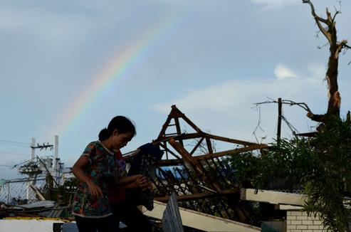 Tang thương bao trùm Tacloban