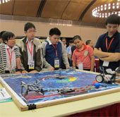 Việt Nam tham dự cuộc thi robot quốc tế