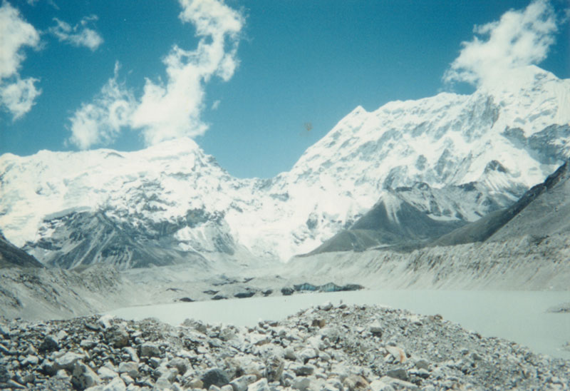 Sông băng Himalaya tan đe dọa hàng triệu người