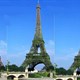 “Cây xanh khổng lồ” giữa Paris 