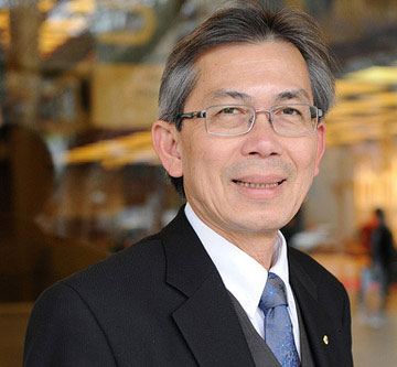 Giáo sư gốc Việt tranh giải Người Australia của năm 2012