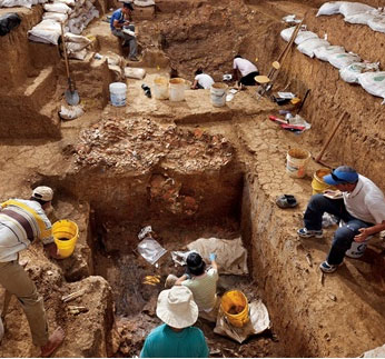 Phát hiện khu mộ vàng nghìn năm tuổi tại Panama 