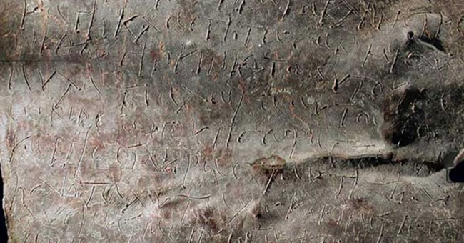 Sáng tỏ nội dung lời nguyền từ 1.700 năm trước