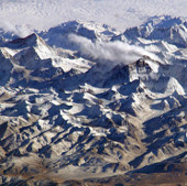 NASA đặt nhầm đỉnh Everest vào địa phận Ấn Độ