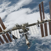 Nâng Trạm không gian quốc tế lên 2,5km