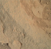 Tìm thấy hồ nước ngọt từng tồn tại trên sao Hỏa 
