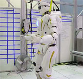 Video: Robot cứu hộ hình người của NASA