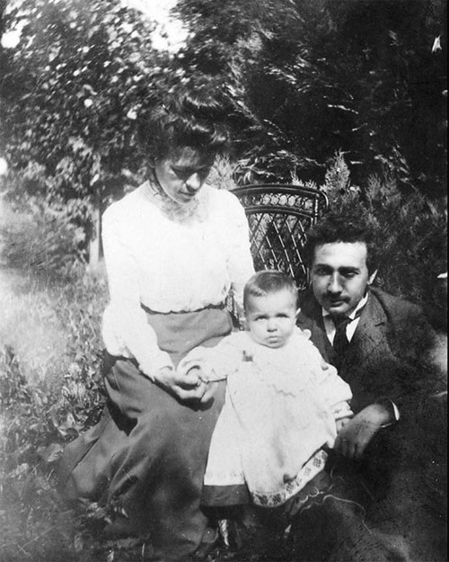 Thiên tài Einstein - 