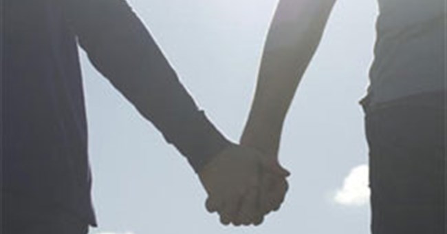 Bí ẩn loại hóa chất giúp tình yêu trở nên vĩnh cửu