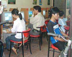 Internet "chui" và lý sự "hơi phi pháp một chút"