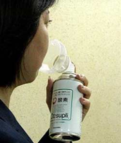 Thở ôxy đóng chai để xả stress