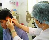 Thuốc nhỏ tai có thể gây điếc