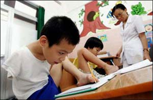 Phơi nhiễm dioxin: Nguy cơ sinh con dị tật gấp 14 lần