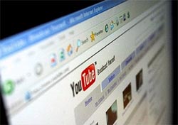 YouTube phất lên nhờ clip ... "điên"