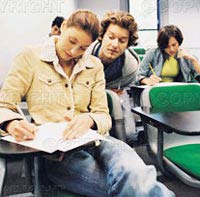 Sinh viên kinh doanh dễ gian lận nhất