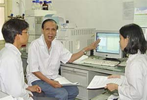 Tư nhân làm khoa học:  Bắt đầu bén rễ!