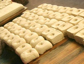 Ăn đậu nành từ nhỏ ngăn ngừa ung thư vú