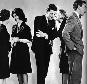 Vì sao phụ nữ thích nói còn đàn ông háo sắc?