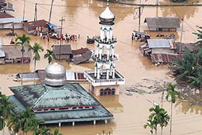 Hơn 100 người thiệt mạng do lũ ở Indonesia