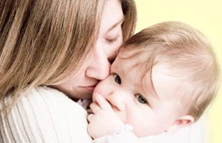 Các thói quen làm hỏng răng miệng trẻ