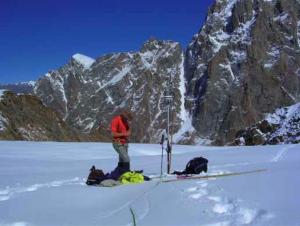 Sông băng trên dãy Himalaya đang tan chảy
