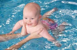 Trẻ có thể chết đuối trong chậu nước