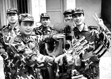 Robot Trung Quốc “nhập ngũ”