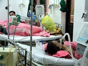 Giám sát các bệnh nhân nghi ngờ triệu chứng cúm A/H5N1