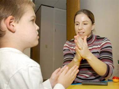 Anh: bệnh tự kỷ liên quan đến chủng ngừa MMR