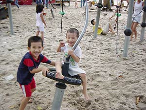 Trẻ bị lắc có nguy cơ mắc bệnh chấn thương sọ não!
