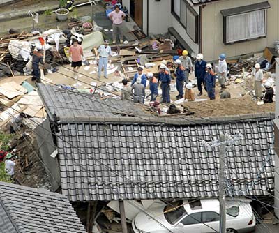 Nhật Bản: Động đất, 800 người bị thương