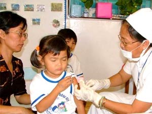 3 triệu USD cho chiến dịch tiêm vắc-xin sởi bổ sung