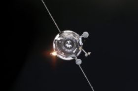 Tàu chở hàng "Tiến bộ M-61" lắp ghép thành công với Trạm ISS