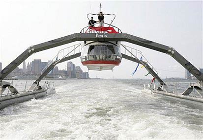 Tàu "con nhện" đi tour nước Mỹ